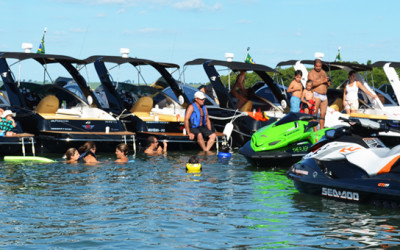 lancha ou jet ski